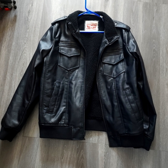 Levis Sherpa Lined Men's Black Leather Jacket Size Large - Picture 1 of 9